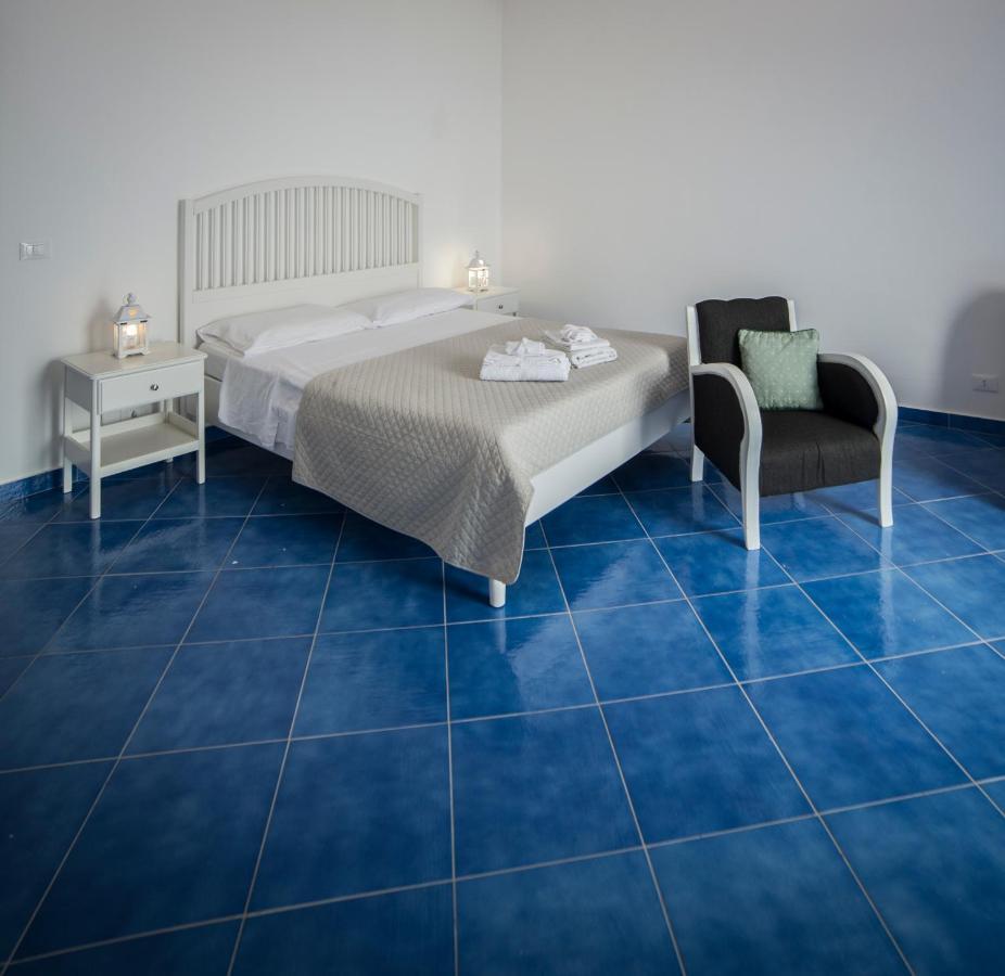 Villa Insolia Santa Marina Salina Buitenkant foto